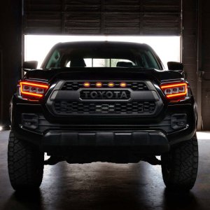 Toyota Tacoma LED Headlights - ORACLE Lighting - Lensless - `16-`23